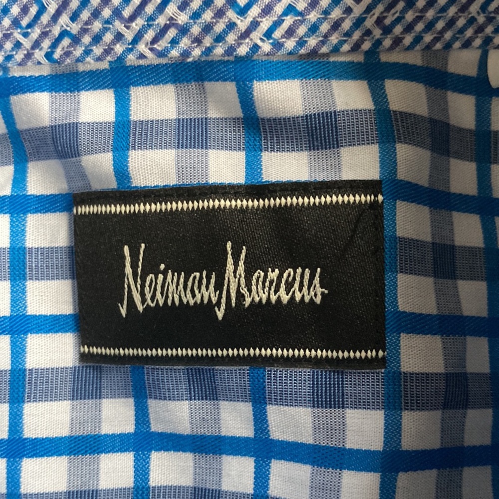 Neiman Marcus plaid shirt with contrasting cuffs - Picture 4 of 10
